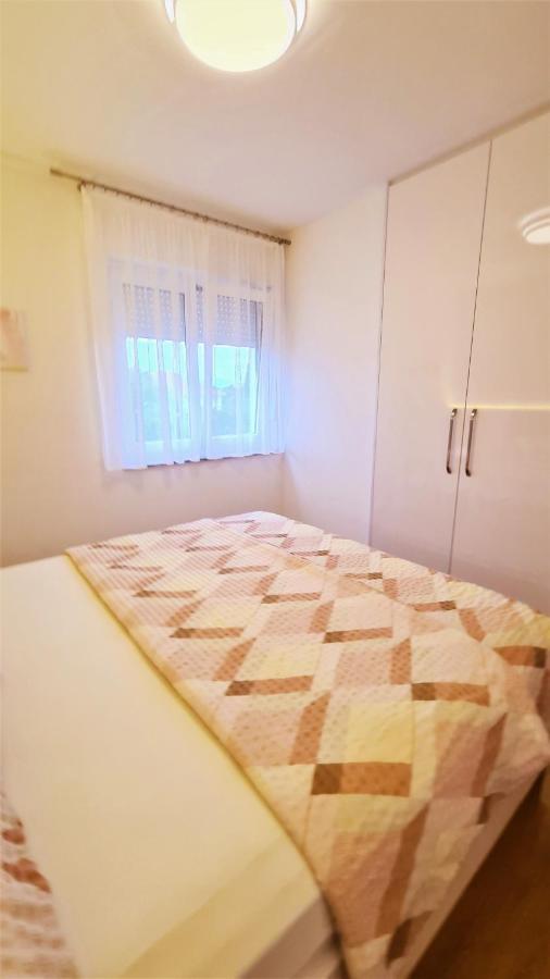Apartment Karamarko 马林斯卡 外观 照片