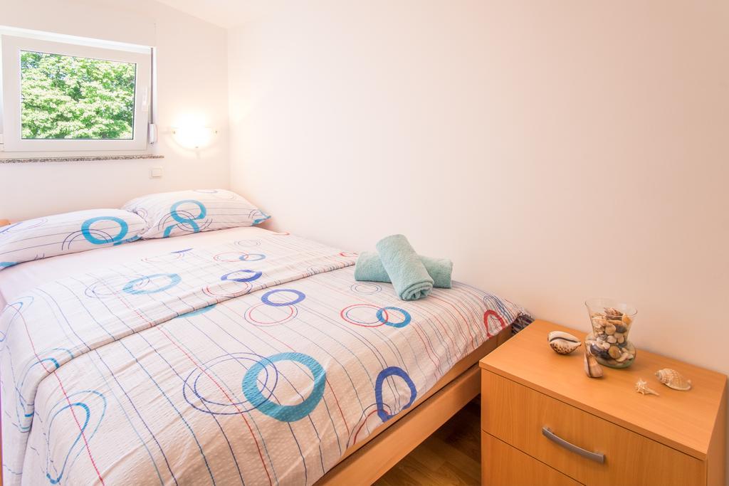 Apartment Karamarko 马林斯卡 外观 照片